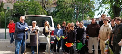 Fenntarthatósági Témahét - Kiskert